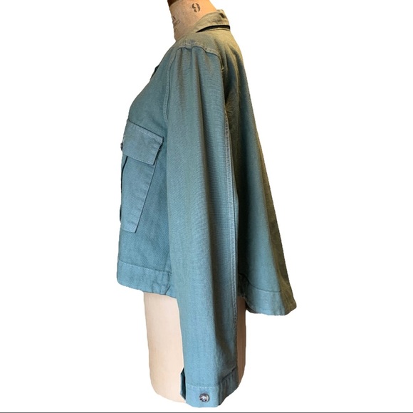 BNWT Urban Outfitters Cropped Jacket in Moss Size Medium - Picture 2 of 8